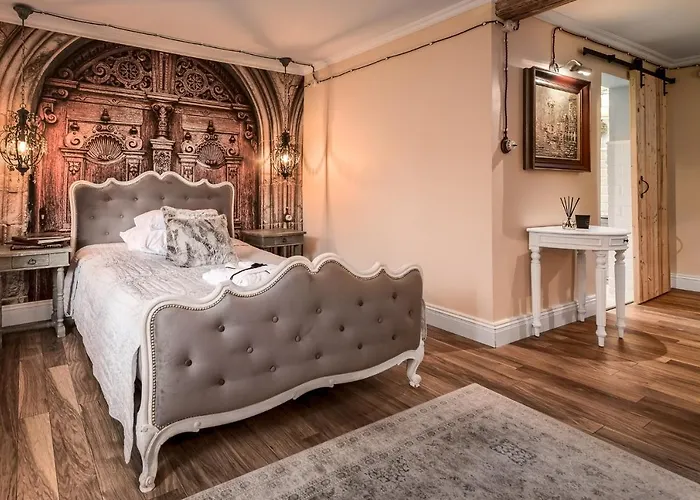 7 Stodola - Butikowy * Осек