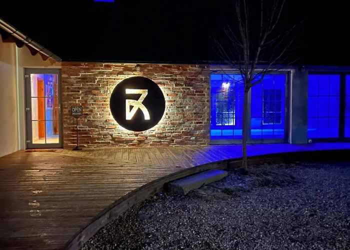 7 Stodola - Butikowy Lägenhet